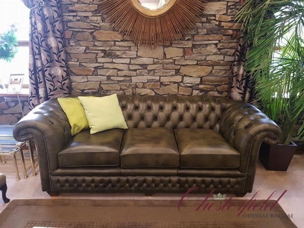 Chesterfield Edinburgh sofa